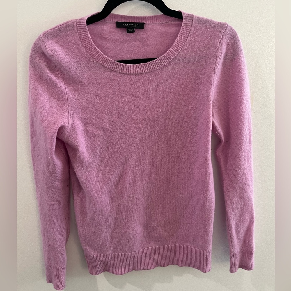 Ann Taylor Cashmere Crewneck Sweater in Pink